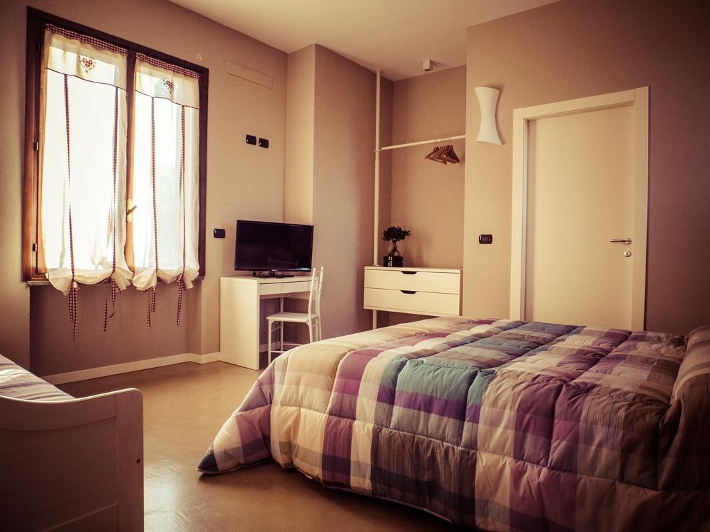 B&B Aurora Bergamo Room photo